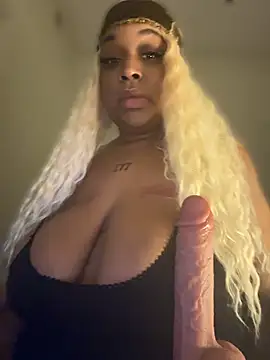 DestinyExoticLove's Live XXX Chat