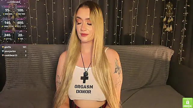 دردشة Angel_Ivory الجنسية المباشرة