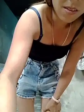 TrucBaby 现场XXX聊天