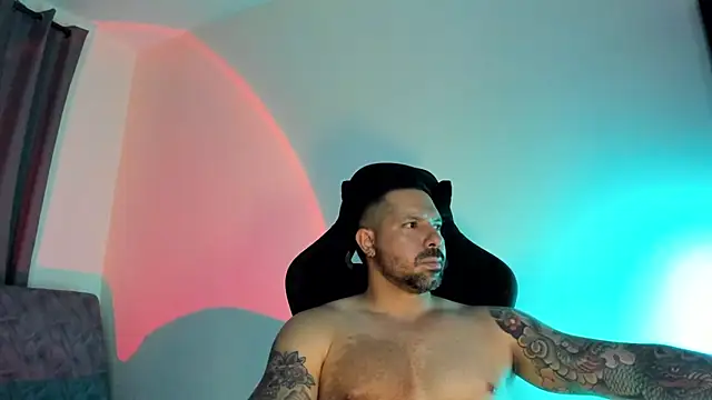 Pierre_Vidal Chat XXX in diretta