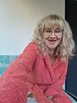 צ'אט XXX בשידור חי של gentleblonde
