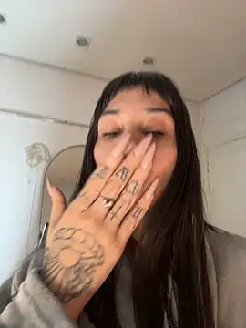 Chat +18 de Nikatsu ao vivo