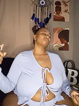 Czat XXX na żywo – CocoBootyyy