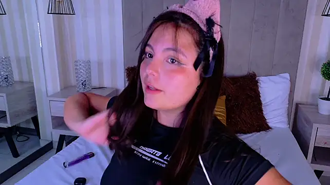 צ'אט XXX בשידור חי של GabyQueens