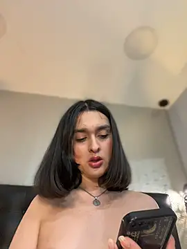 MiahWindsor's Live XXX Chat