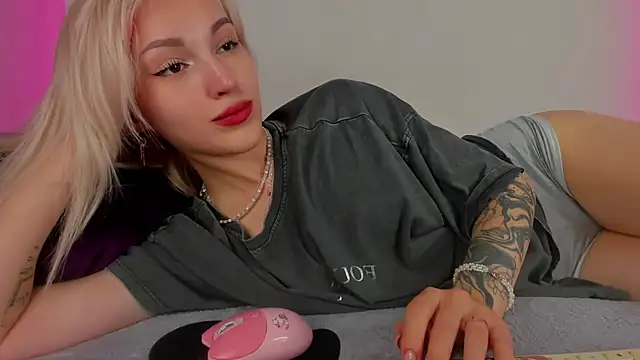LisaFoxyMe Obrolan Langsung XXX