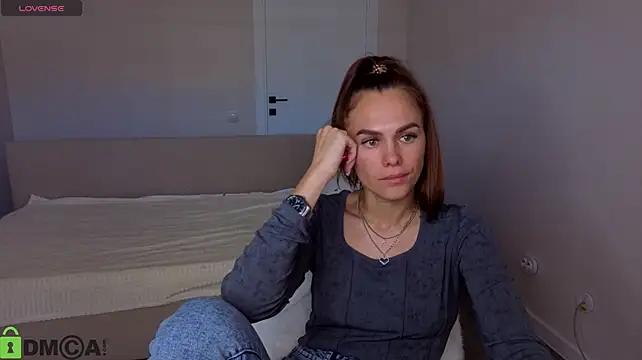 Nicea_Harrison: онлайн-секс-чат