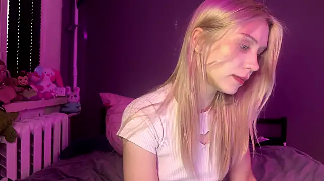 sexy_cute18's Live XXX Chat