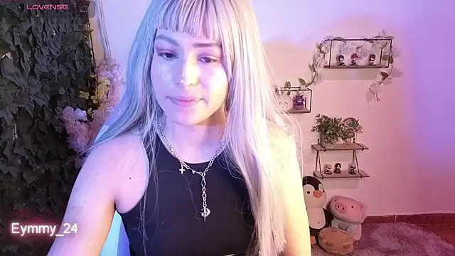 Živý XXX chat Eymmy_24