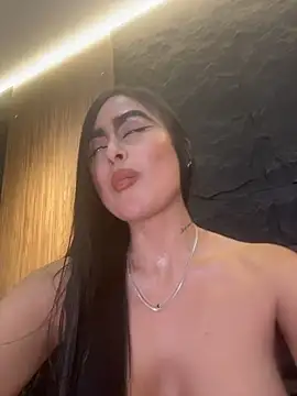 XXX chat uživo modela Alexandra_duque