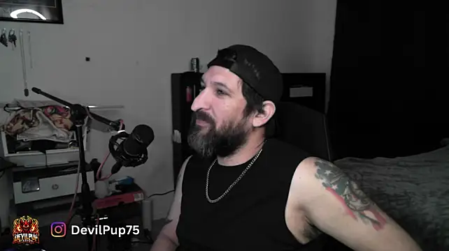 DevilPup75_ 라이브 XXX 채팅