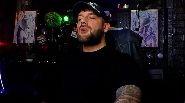 LexHardy Live XXX-Chat