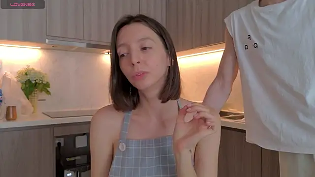 XXX chat uživo modela Morning_Stars