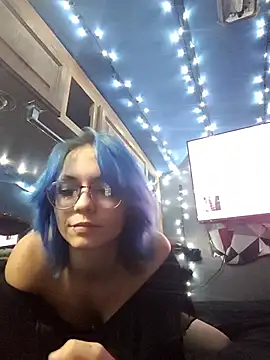 LunikaCorpse666 Adlı Modelin Canlı XXX Sohbeti