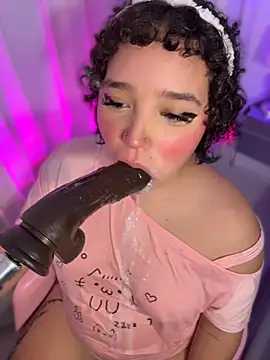 hinata_dollyのライブXXXチャット