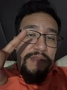 Chat +18 de thewachi69 ao vivo