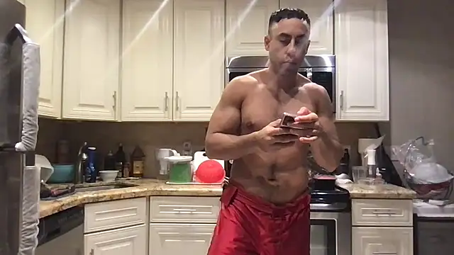 Czat XXX na żywo – BigGuyMuscle