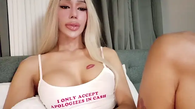 Forever_MissCandace live XXX chat