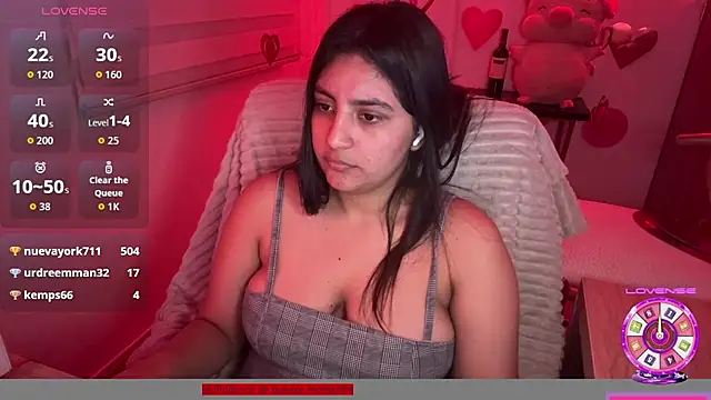 دردشة cloe_small الجنسية المباشرة