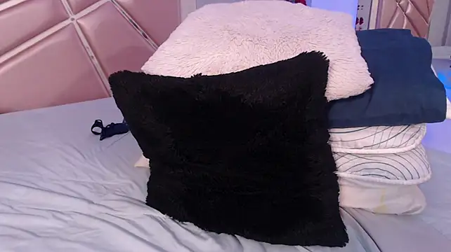 Celestte_w's Live XXX Chat