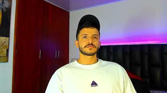 Marcus_lafourt Live XXX-Chat