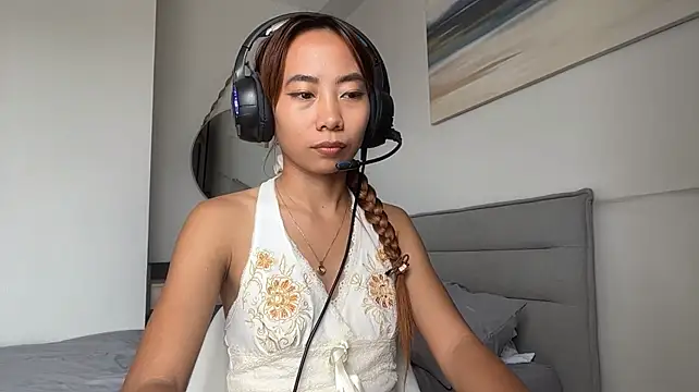 PiaSwida's Live XXX Chat