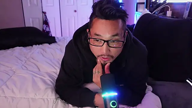 Czat XXX na żywo – Ghost11_11