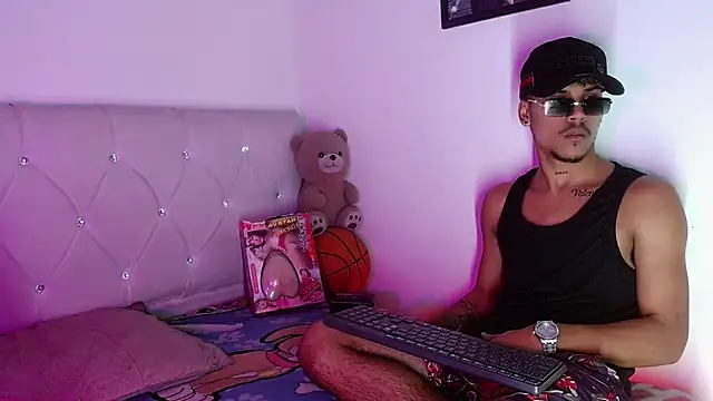 Angel_foxc13 现场XXX聊天