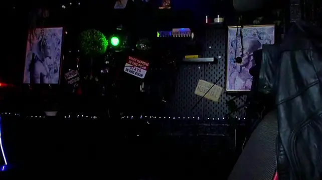 Chat XXX ao vivo de LexHardy