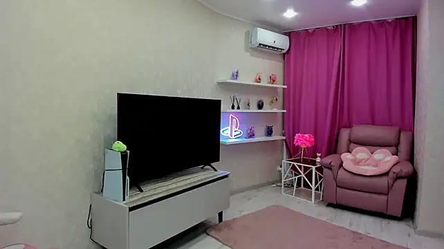 RedLipse Adlı Modelin Canlı XXX Sohbeti