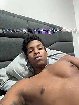 Chat XXX en directo de Jhan_Ngg