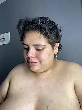 Hailey_Curvy's Live XXX Chat