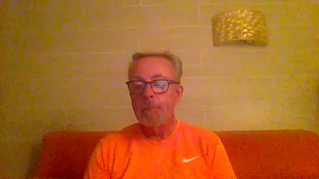 Chat XXX en directo de tuggy59