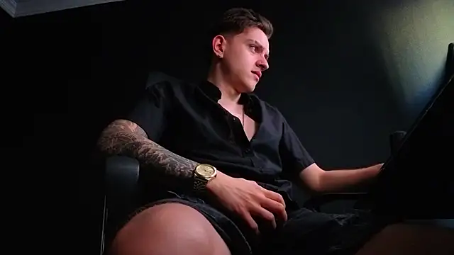 FelixStarkk Live XXX Chat