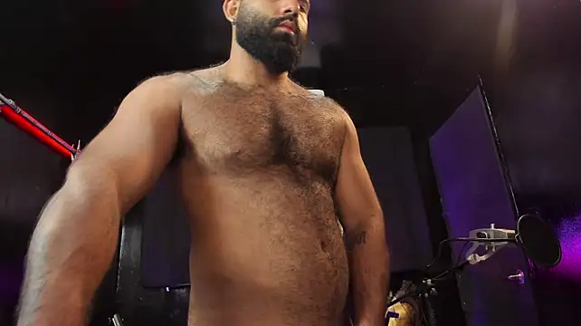 BeardAndrewn Live XXX chat