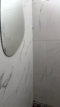 Pertunjukan Kamera Web SaltyYoungDaddy
