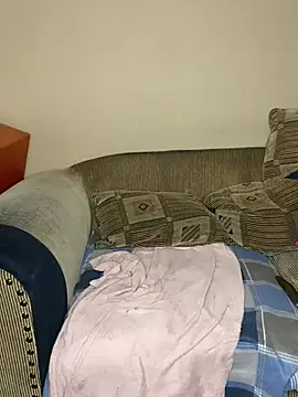 Amandious Adlı Modelin Canlı XXX Sohbeti