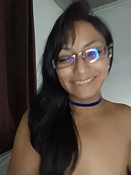 LucyCherry69 Chat XXX in diretta