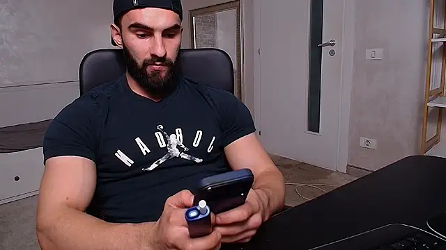 MicahLane Live XXX Chat