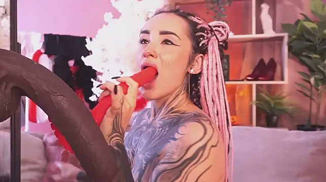 EvaCantonのライブXXXチャット