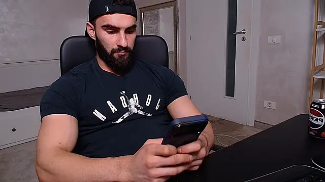 Czat XXX na żywo – MicahLane