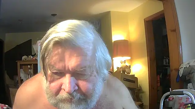 bear8624's Live XXX Chat