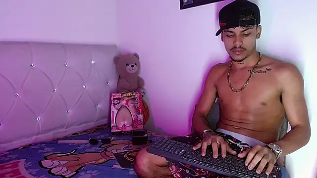 Angel_foxc13 XXX чат на живо