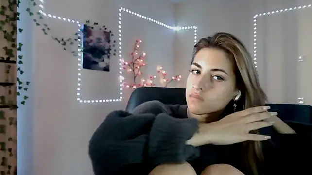 Rossy_Vega Chat XXX in diretta