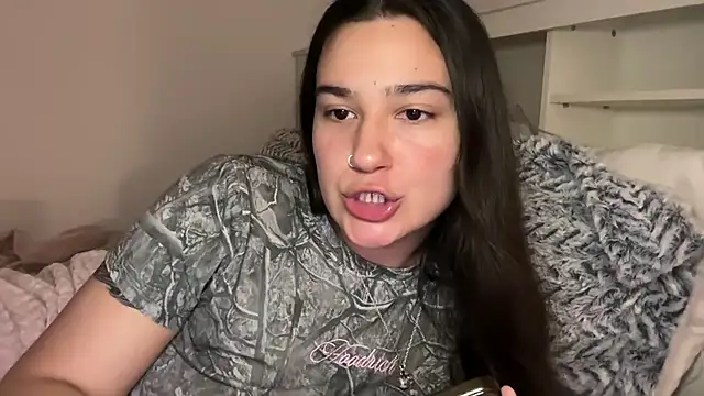 anitayurmoniii's Live XXX Chat