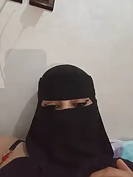 -Batta- élő XXX-chatje