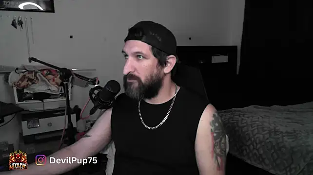 DevilPup75_ 现场XXX聊天