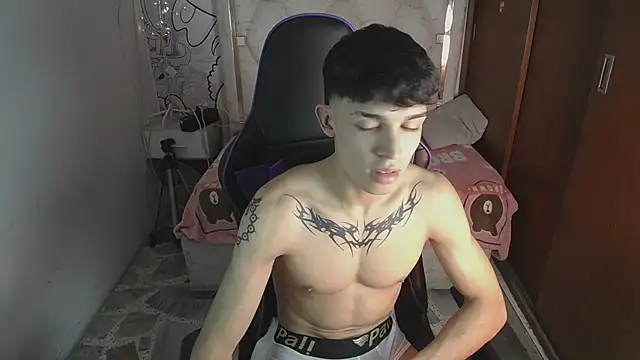 Chat XXX en directo de Liom_Gym