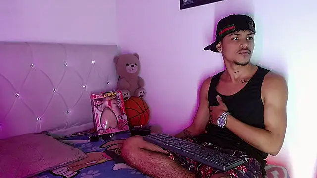 Angel_foxc13のライブXXXチャット