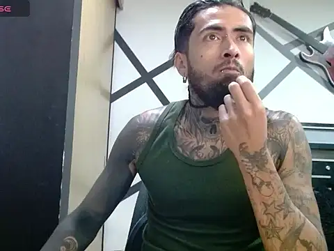 daimon_rockkk's Live XXX Chat